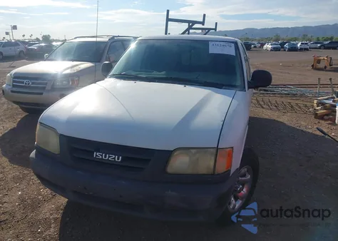 1998 Isuzu Hombre из США, поврежденный, VIN 1GGDT19X9W8650081